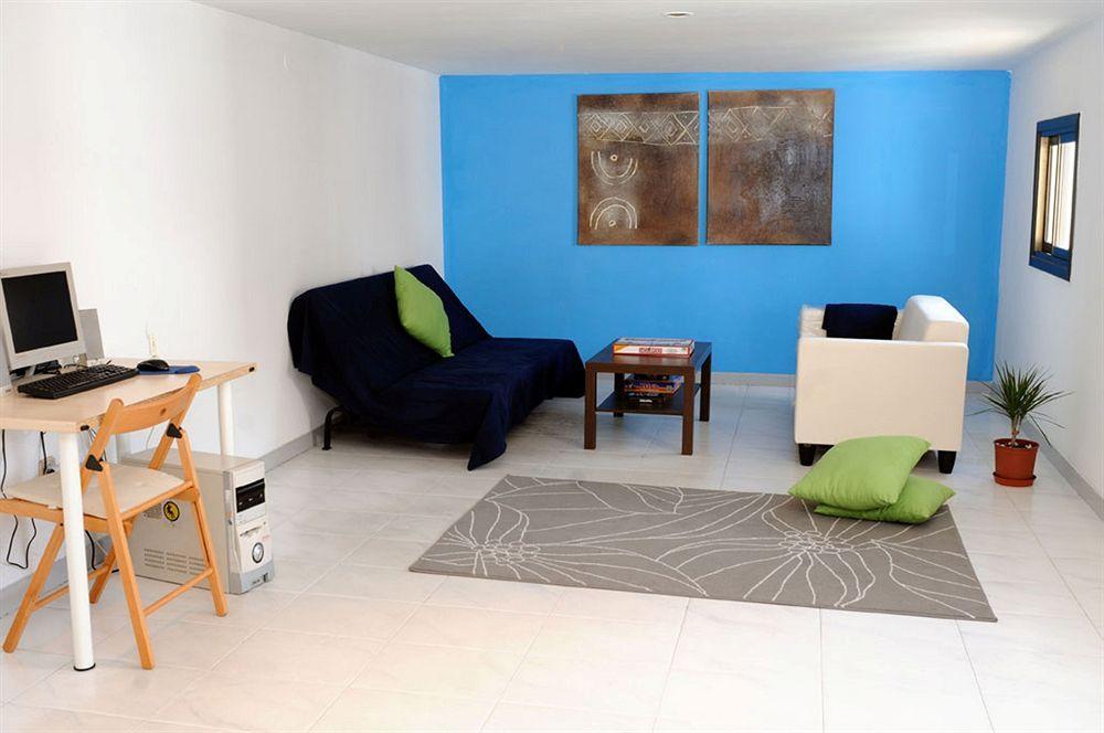Barcelona Nice & Cozy Residencia De Estudiantes Εξωτερικό φωτογραφία