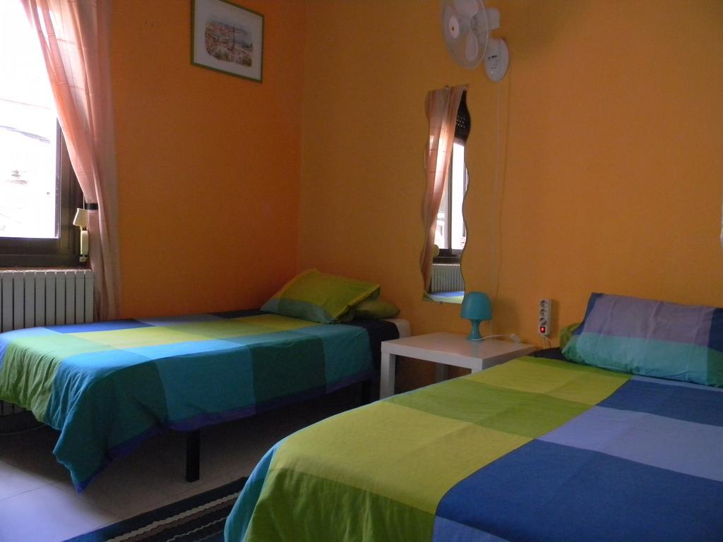 Barcelona Nice & Cozy Residencia De Estudiantes Εξωτερικό φωτογραφία