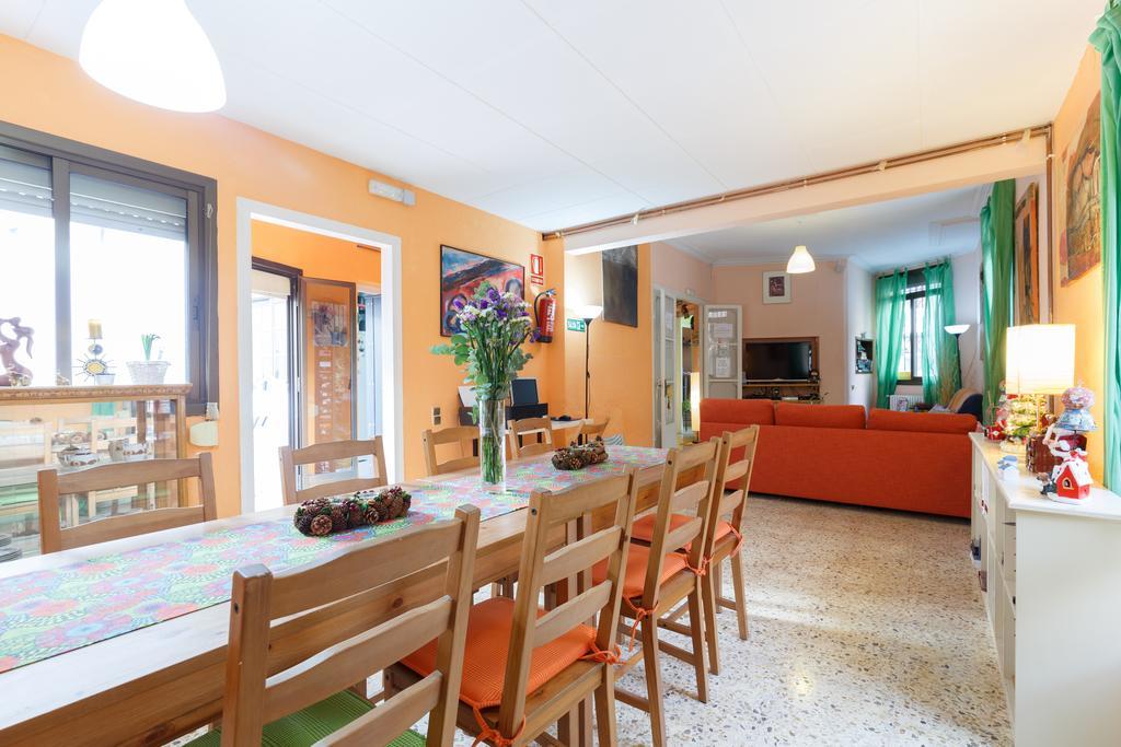 Barcelona Nice & Cozy Residencia De Estudiantes Εξωτερικό φωτογραφία