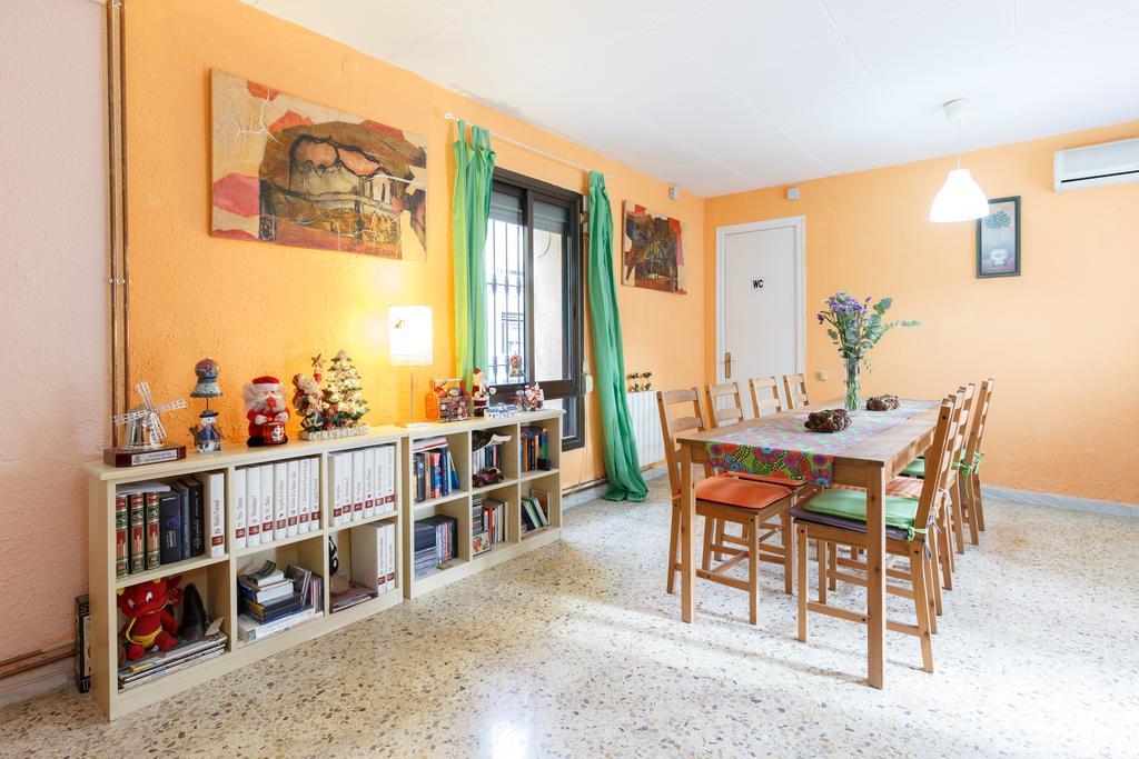 Barcelona Nice & Cozy Residencia De Estudiantes Εξωτερικό φωτογραφία