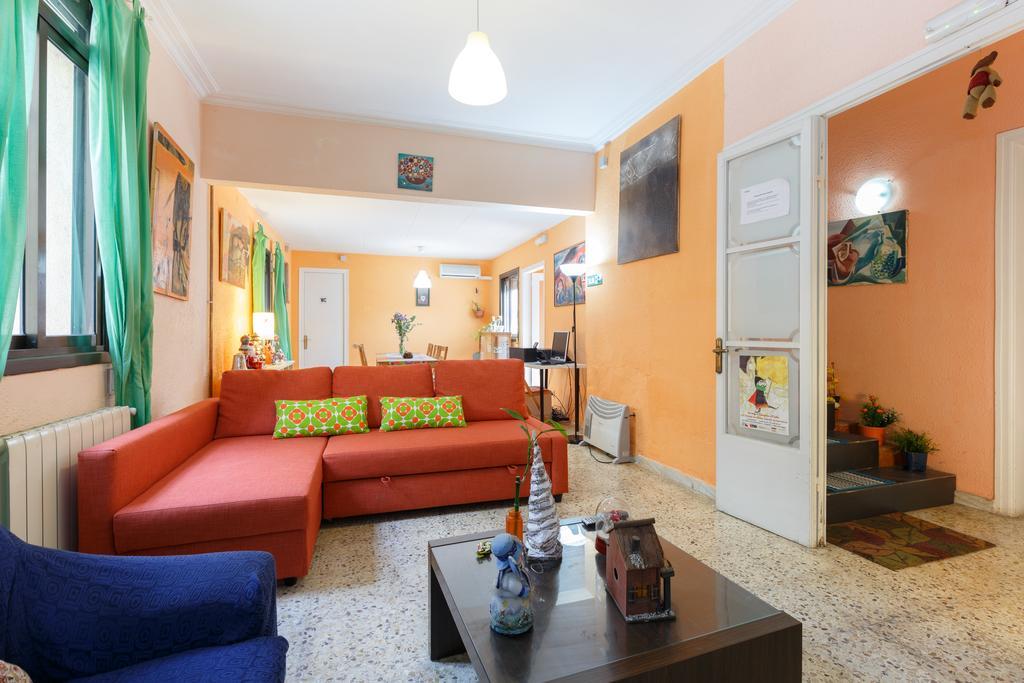 Barcelona Nice & Cozy Residencia De Estudiantes Εξωτερικό φωτογραφία