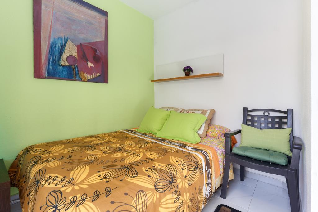 Barcelona Nice & Cozy Residencia De Estudiantes Εξωτερικό φωτογραφία
