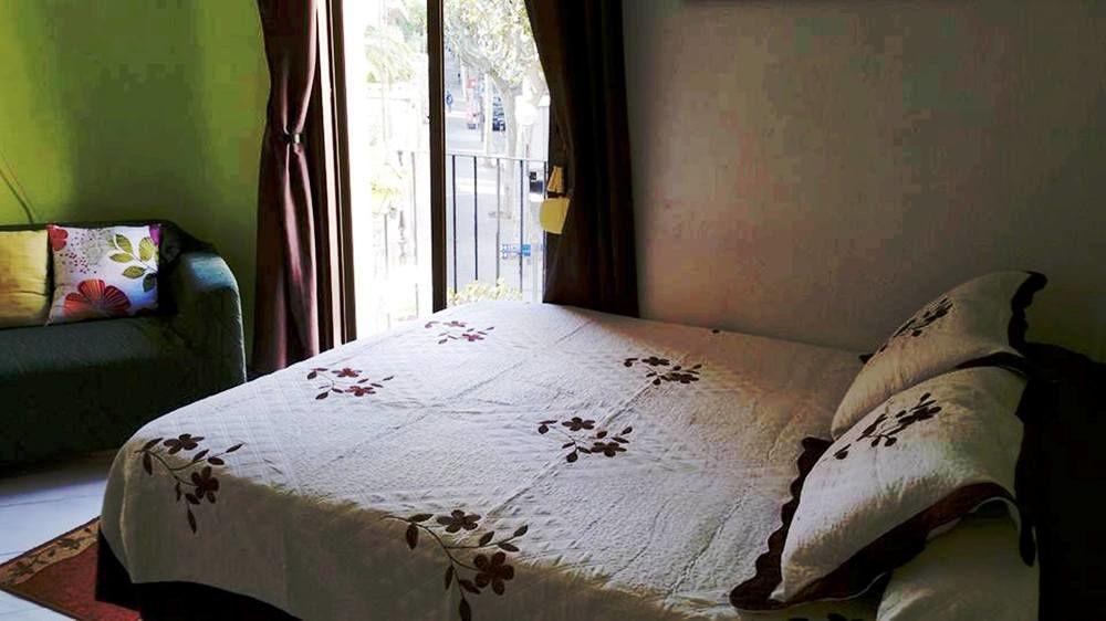 Barcelona Nice & Cozy Residencia De Estudiantes Εξωτερικό φωτογραφία