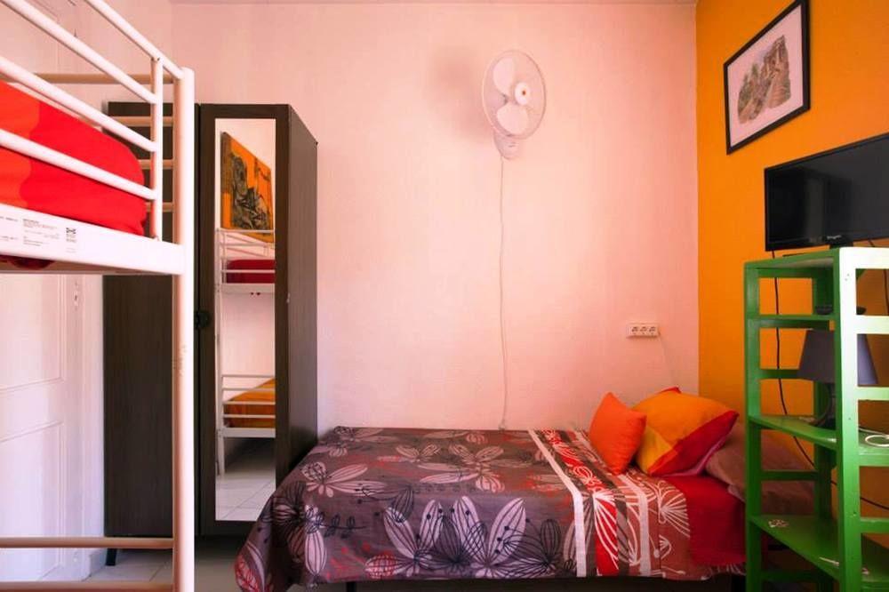 Barcelona Nice & Cozy Residencia De Estudiantes Εξωτερικό φωτογραφία